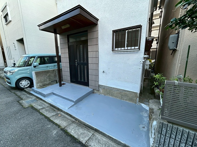 21/29 エントランス