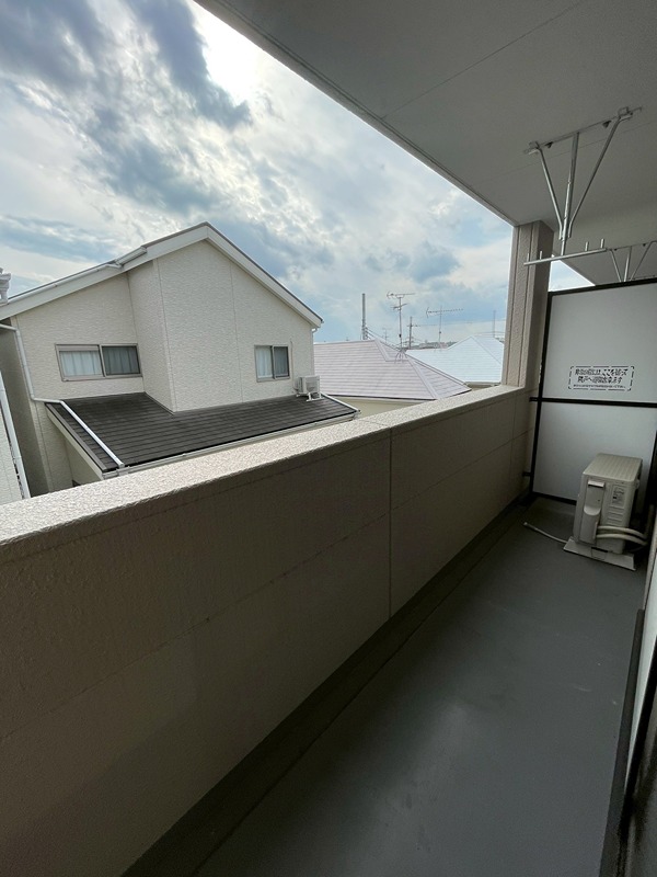 14/30 バルコニー