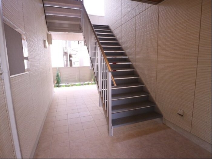 2/8 エントランス