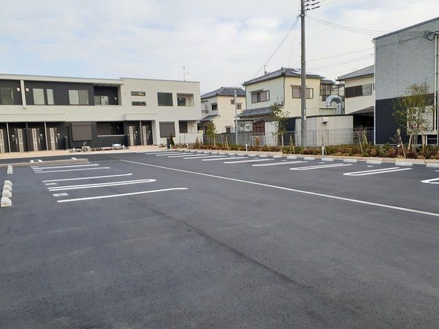 14/25 駐車場