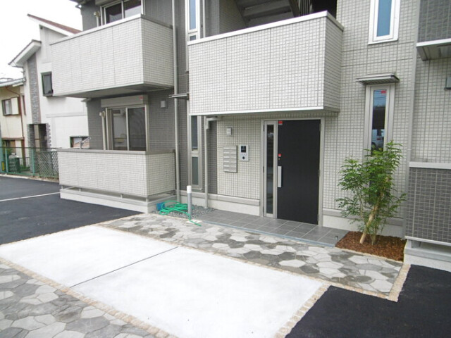 17/22 エントランス