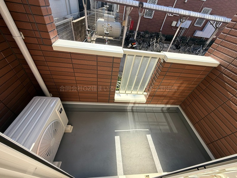 16/28 バルコニー