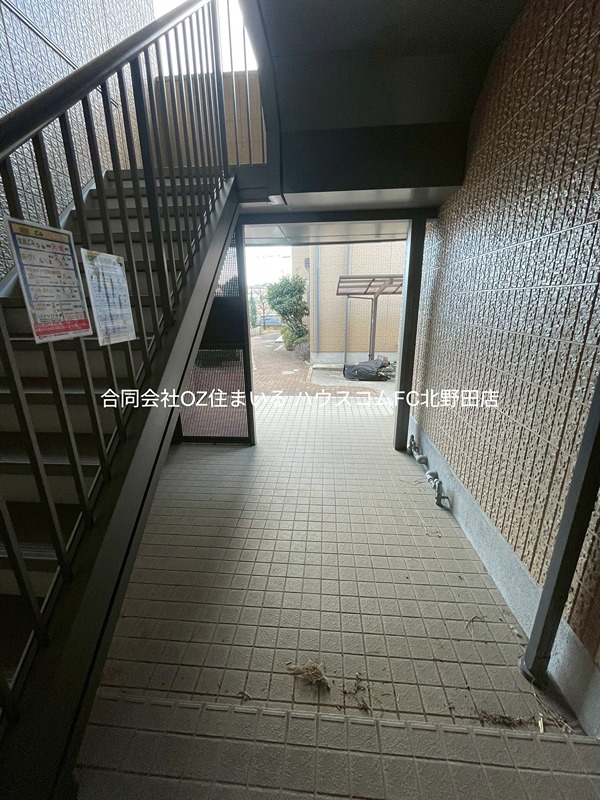 17/26 エントランス