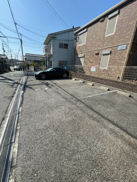 19/27 駐車場