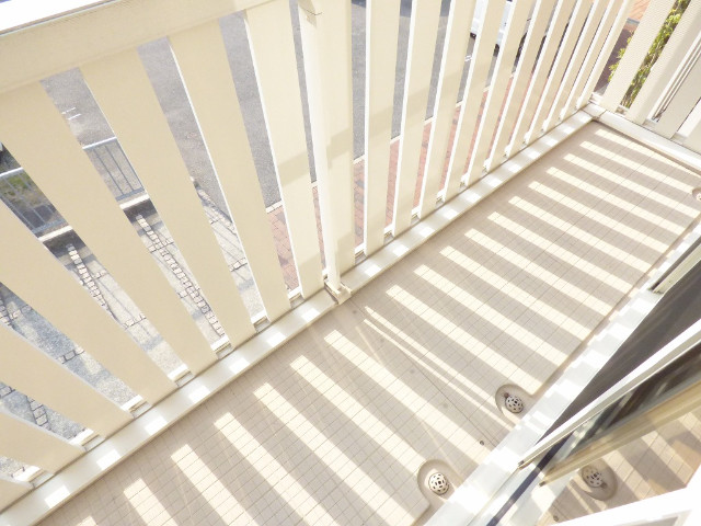14/27 バルコニー