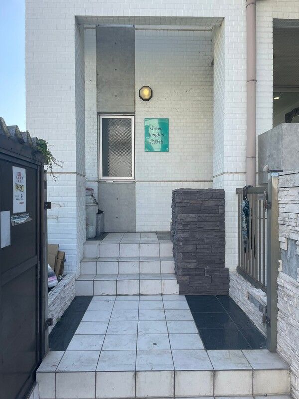 4/4 エントランス