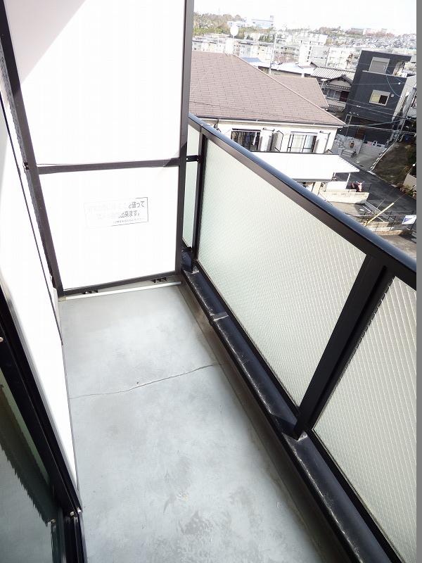 14/28 バルコニー