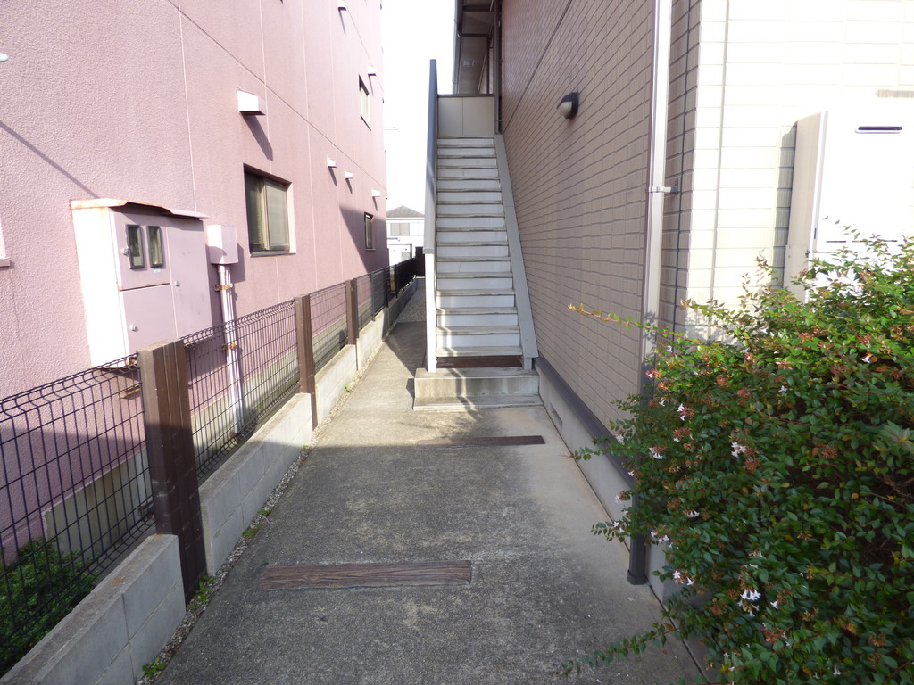 16/28 エントランス