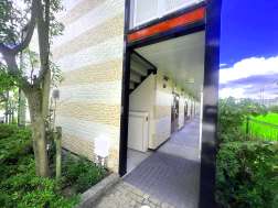 2/11 エントランス