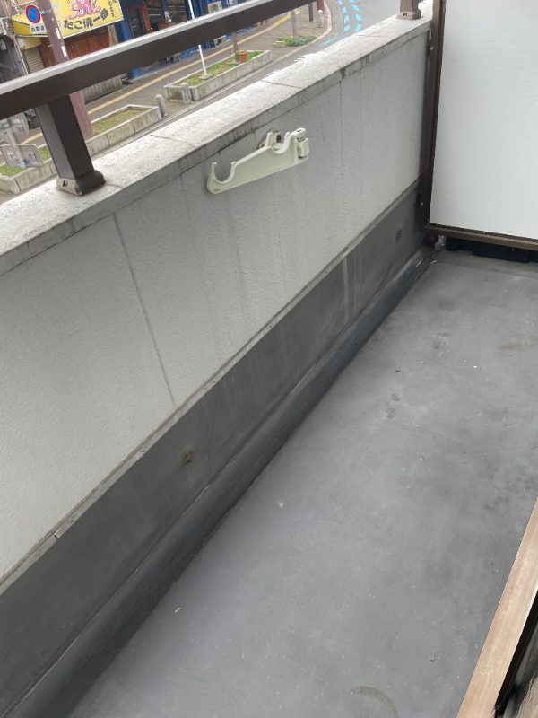 13/23 バルコニー