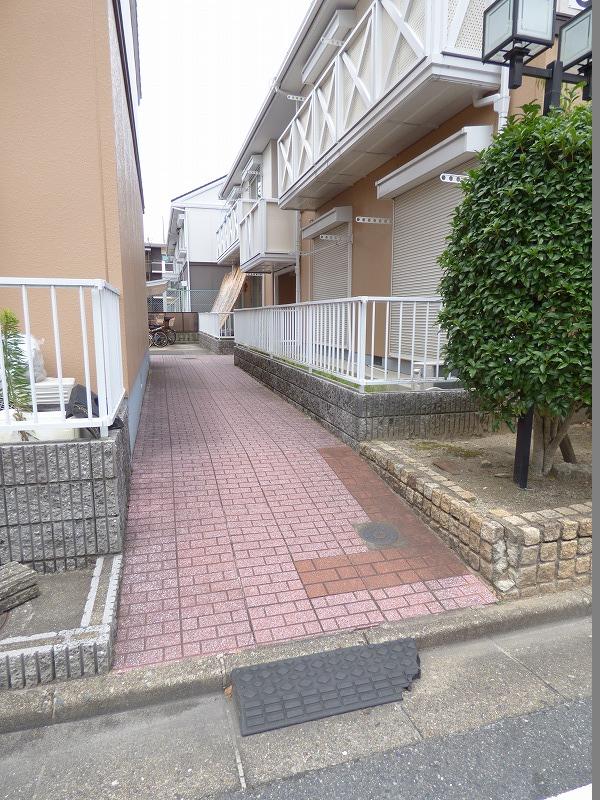 16/22 エントランス