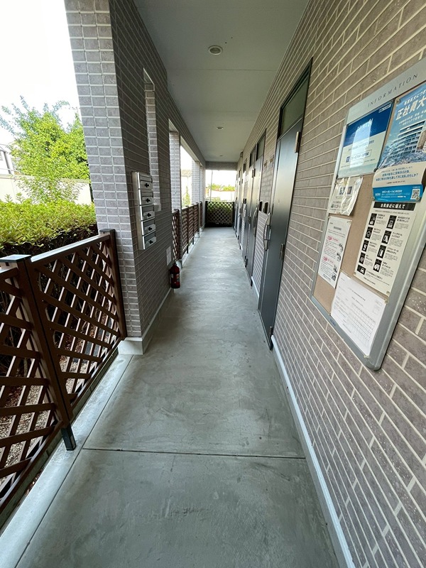 2/8 エントランス