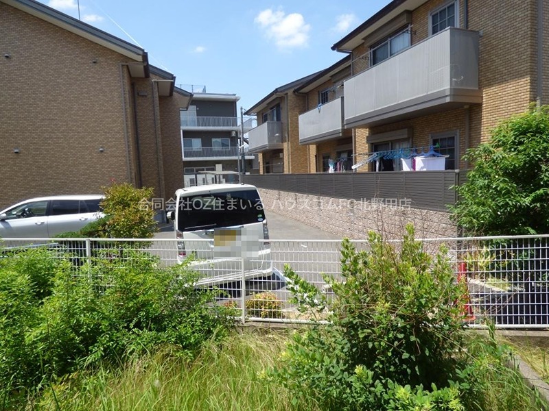 22/30 駐車場