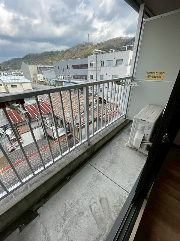 13/25 バルコニー