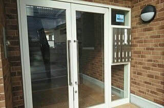 15/17 エントランス