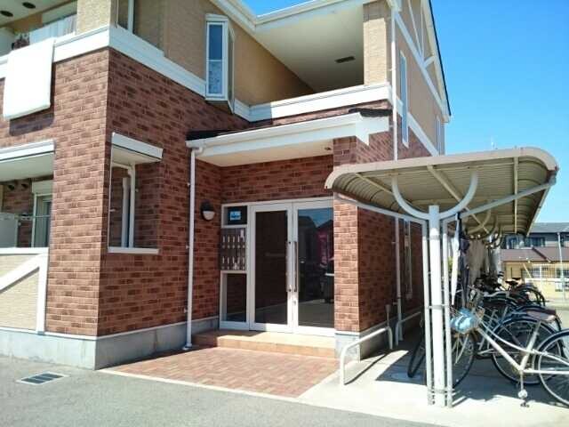 13/21 エントランス