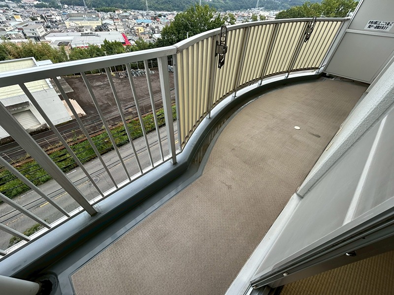 17/26 バルコニー