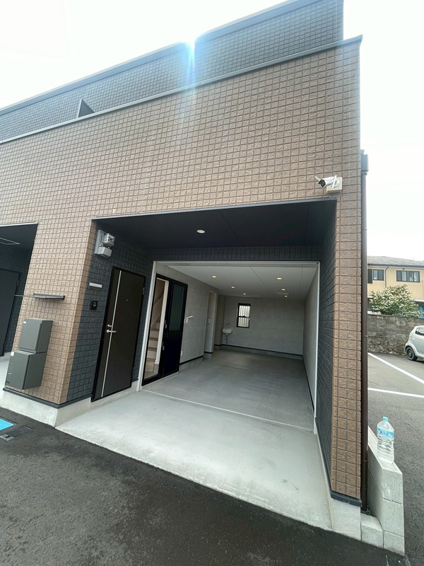 20/26 エントランス