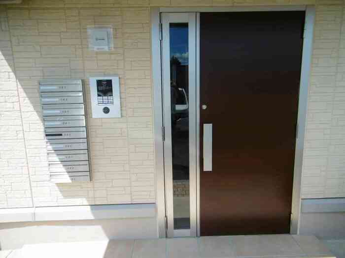 17/24 エントランス