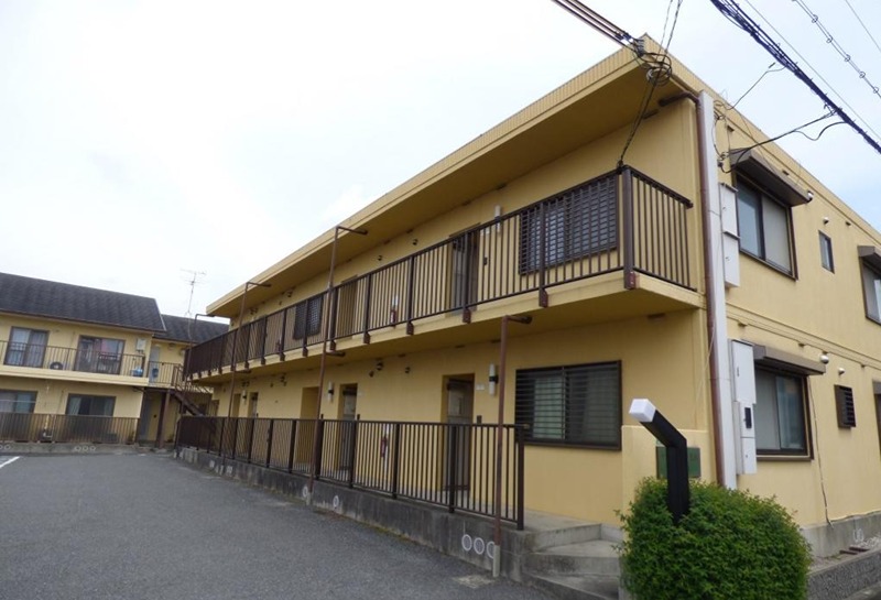 22/25 エントランス