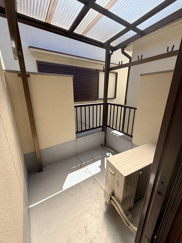 18/27 バルコニー