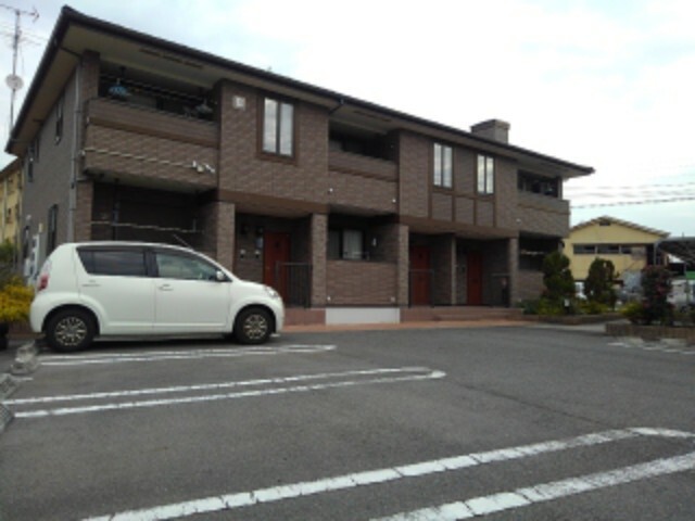 17/23 駐車場