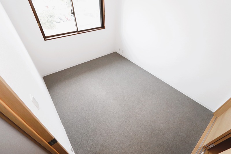 18/21 エントランス