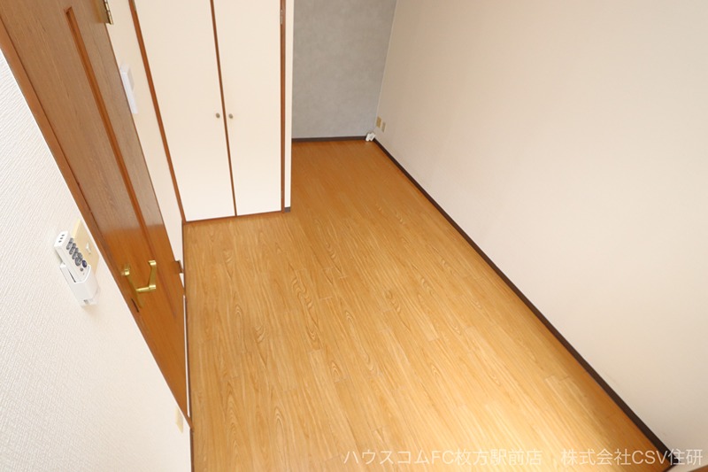 14/18 エントランス