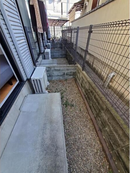 17/23 バルコニー