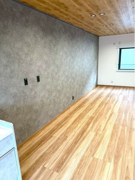 27/30 エントランス