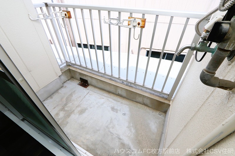 13/18 バルコニー