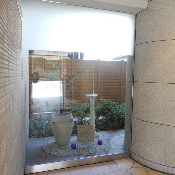 3/5 エントランス