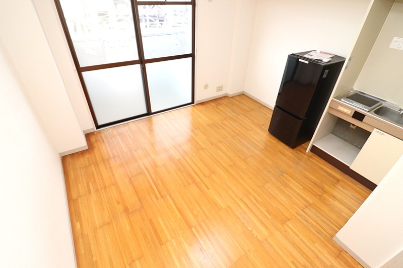 16/19 エントランス