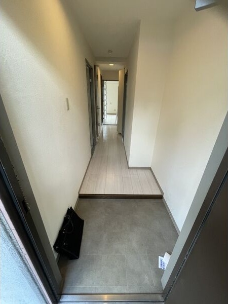 13/30 玄関