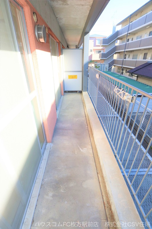 22/28 バルコニー