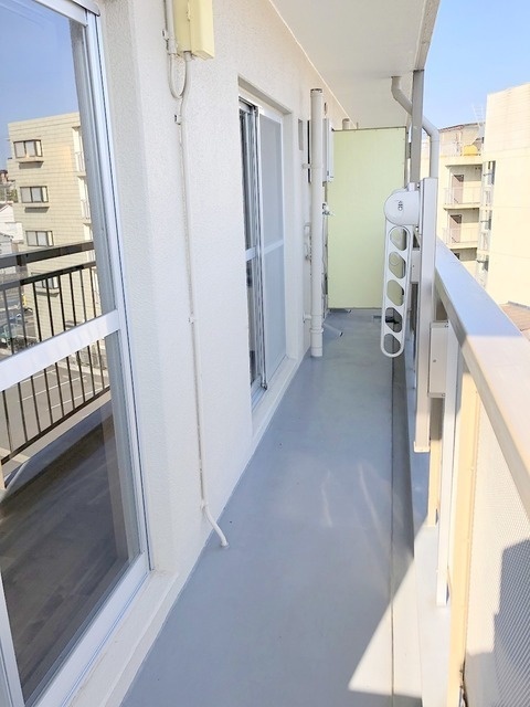 18/26 バルコニー