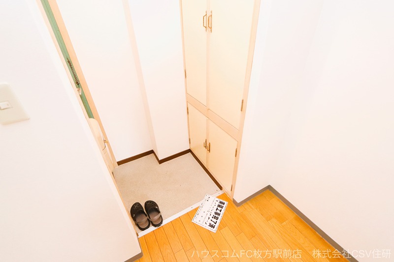 24/26 エントランス