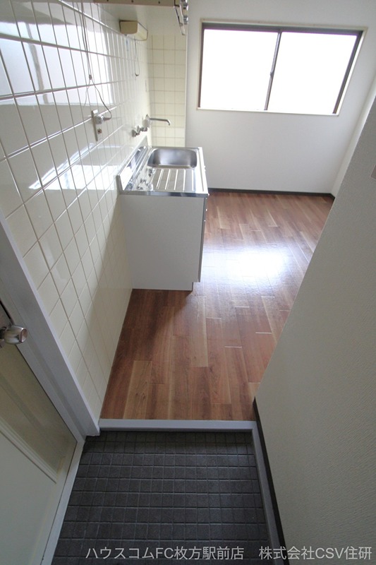 19/22 エントランス