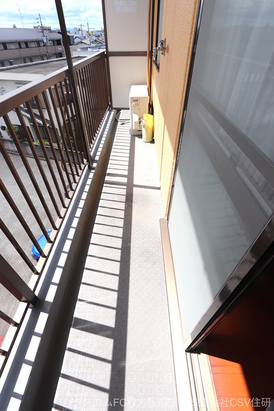 13/19 バルコニー