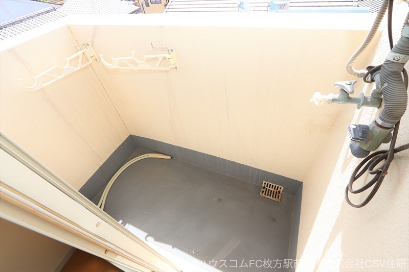 16/23 バルコニー