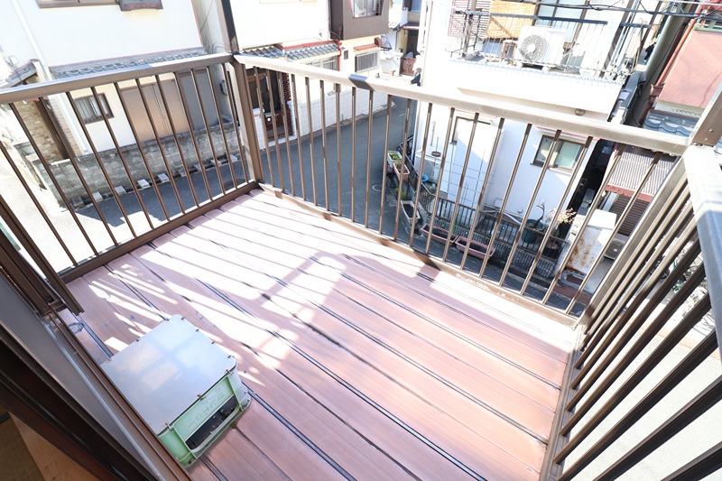 19/25 バルコニー