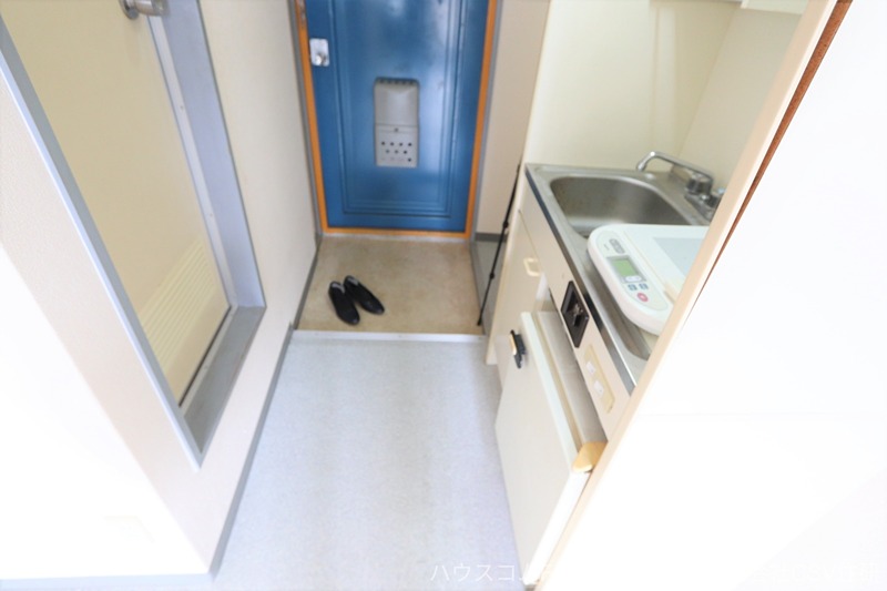 14/16 エントランス