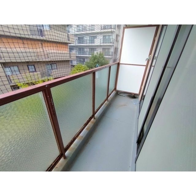 25/30 バルコニー