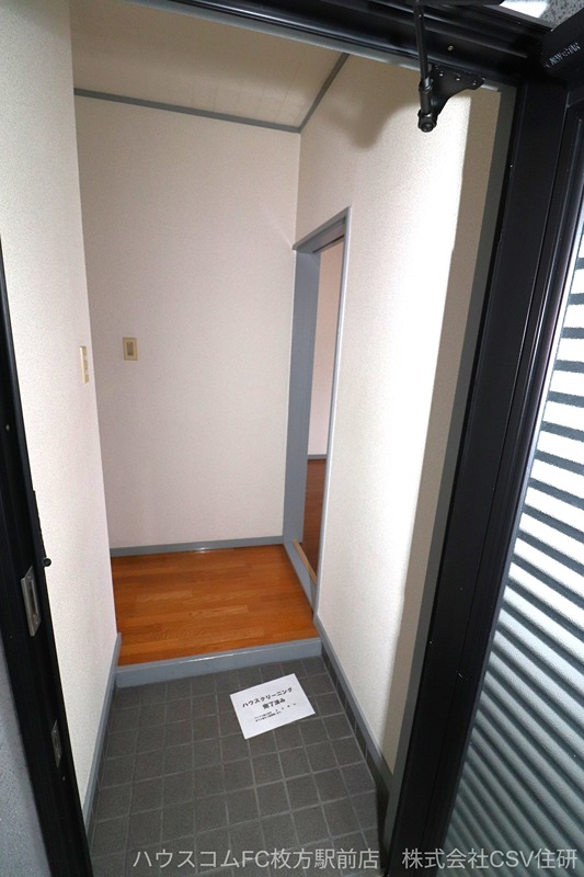 5/18 玄関