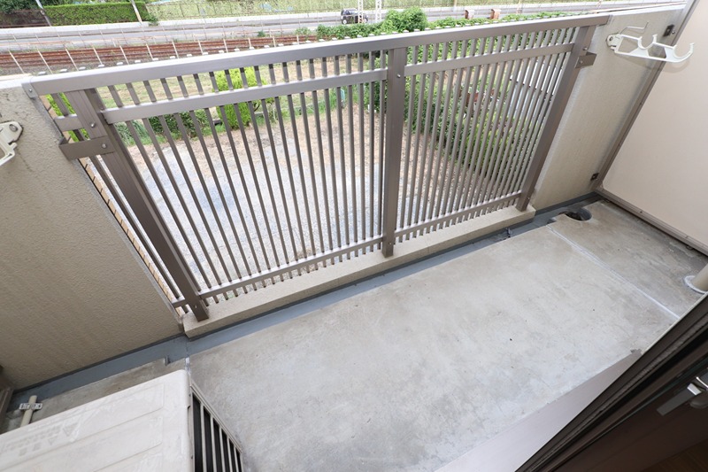 19/27 バルコニー