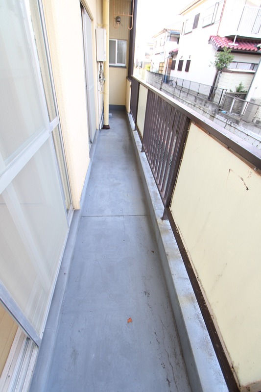 22/27 バルコニー