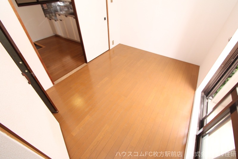 13/15 エントランス