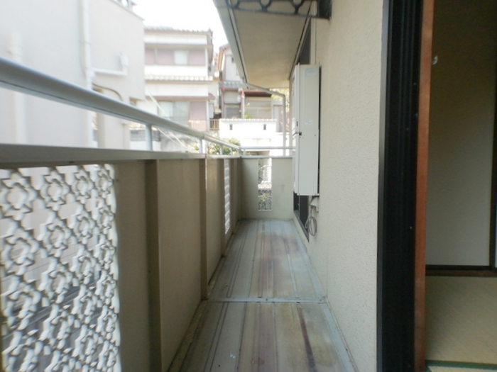 18/30 バルコニー