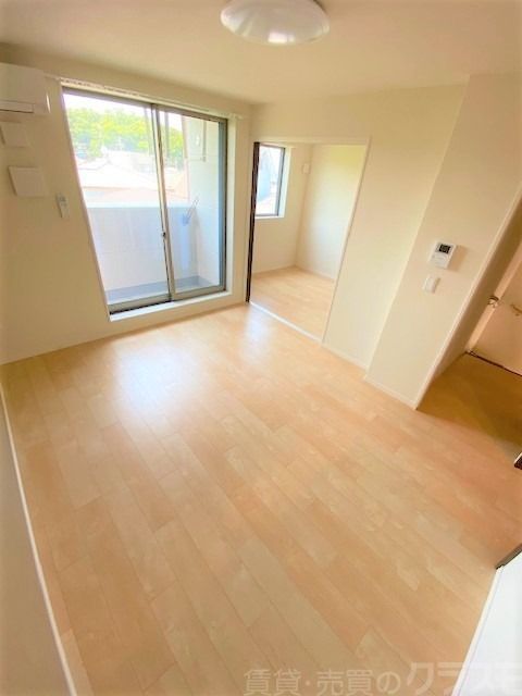 13/16 エントランス