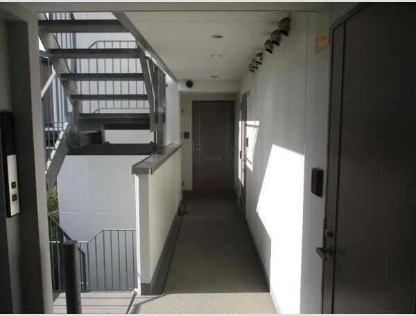 18/30 バルコニー